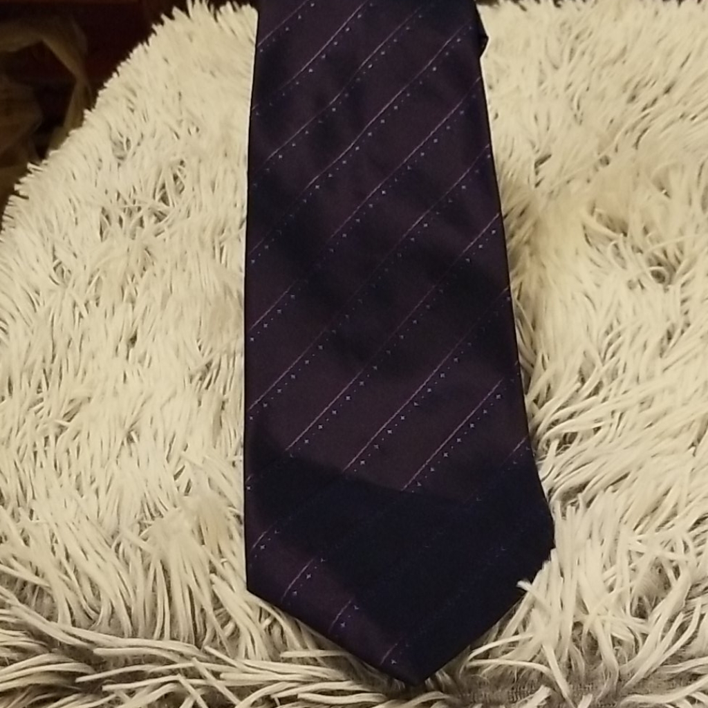 Geoffrey Beene Tie